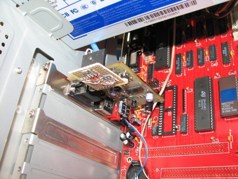 PAL-Coder установлен в корпусе  ZXM-Phoenix