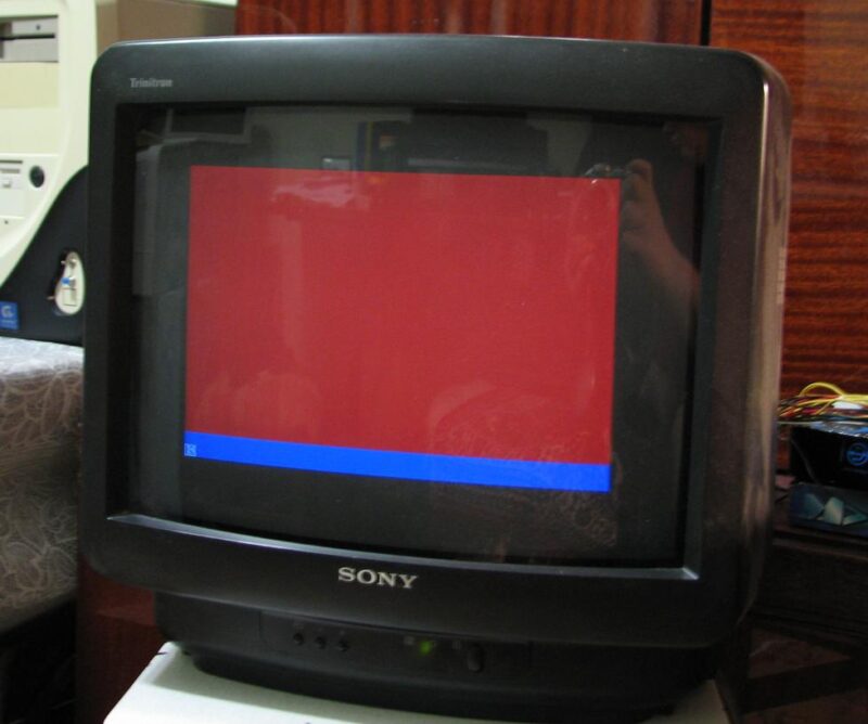 Изображение на экране телевизора при подтягивании резистором вывода /R регистра DD36 в компьютере "Ленинград-3.1"